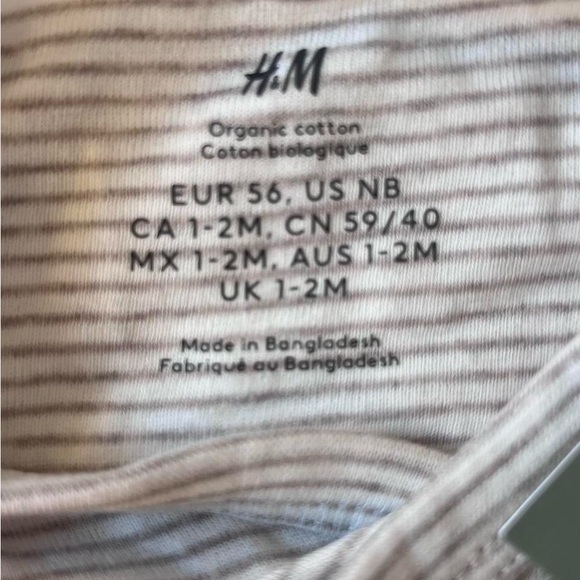 H&M Gray Striped Organic Cotton Bodysuit - Picture 5 of 6